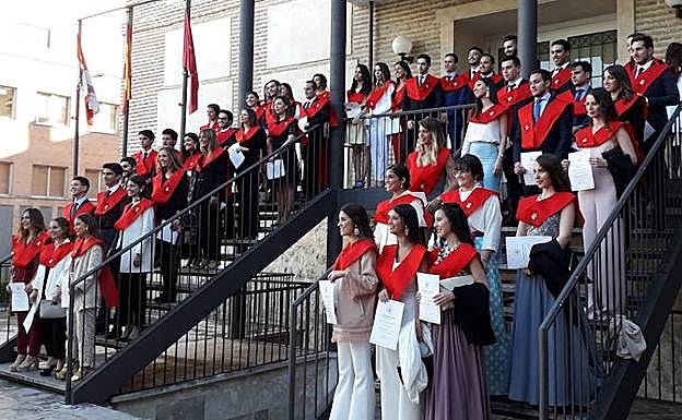 Graduación de la Promoción 2015-2019. 