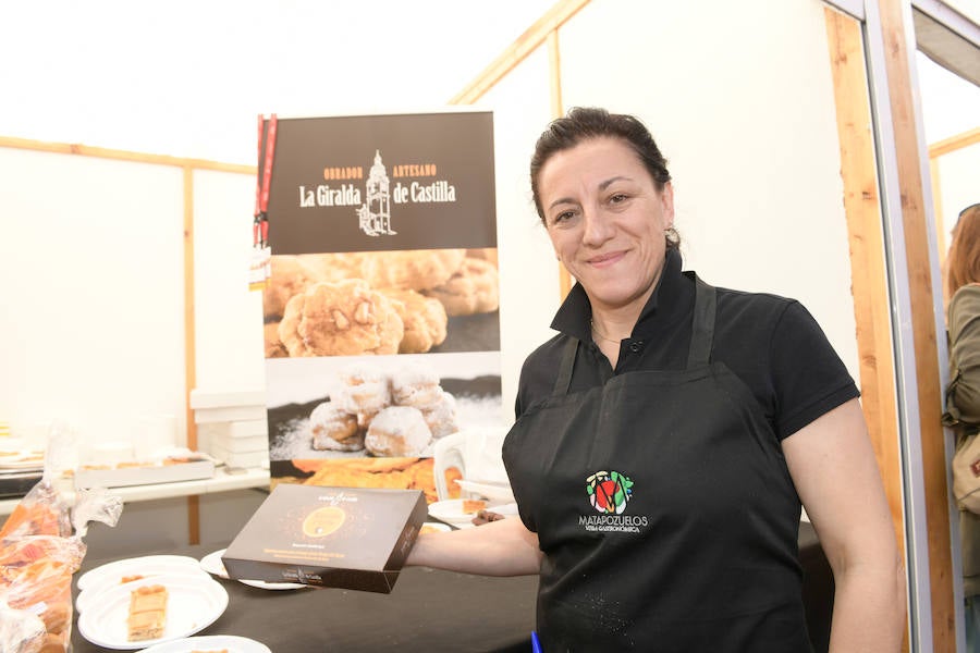 La Plaza Mayor de Valladolid ha acogido esta mañana la segunda jornada de la cita Valladolid, Plaza Mayor del Vino