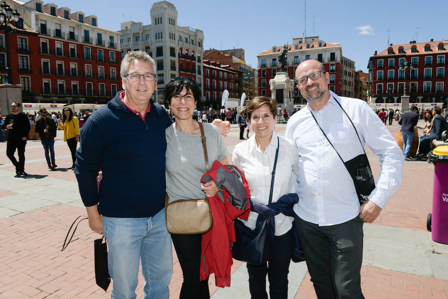 La Plaza Mayor de Valladolid ha acogido esta mañana la segunda jornada de la cita Valladolid, Plaza Mayor del Vino