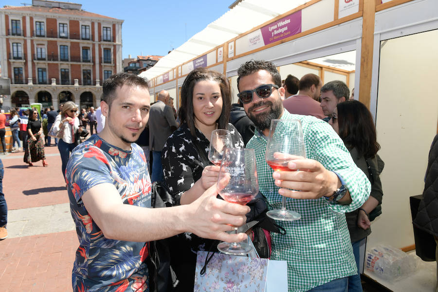 La Plaza Mayor de Valladolid ha acogido esta mañana la segunda jornada de la cita Valladolid, Plaza Mayor del Vino