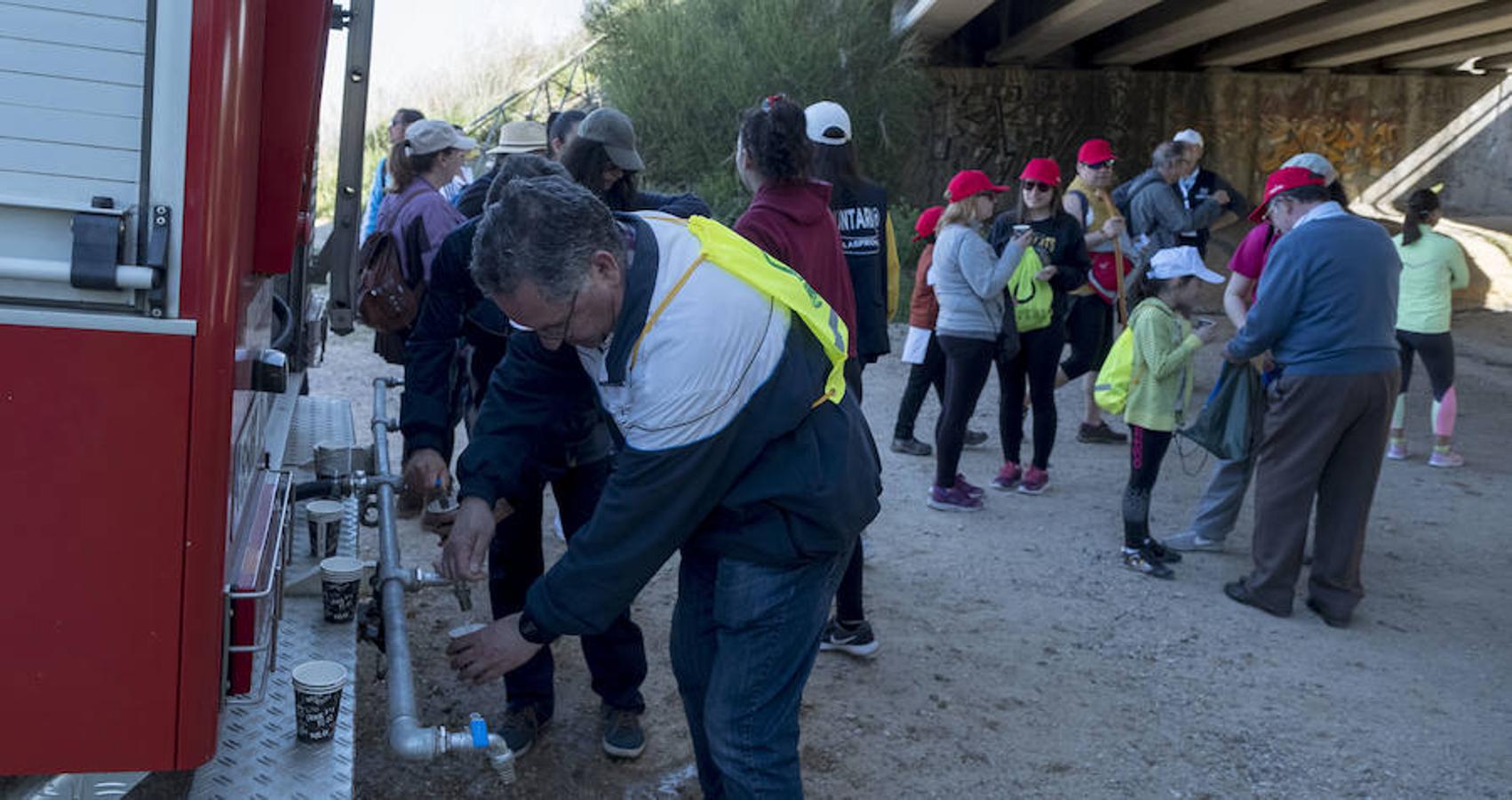 Participantes en la 42 edición de la Marcha Asprona en Valladolid