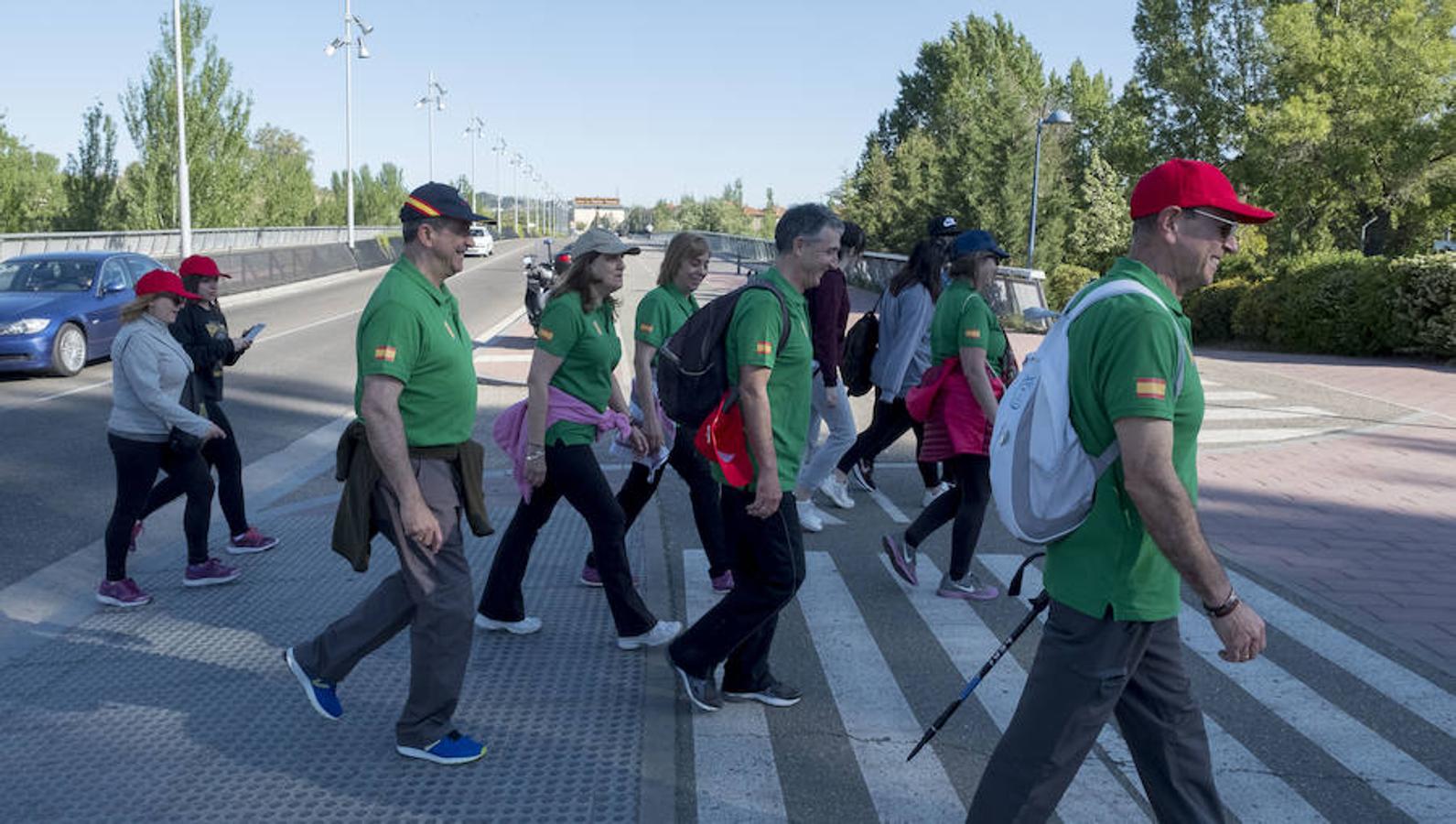 Participantes en la 42 edición de la Marcha Asprona en Valladolid