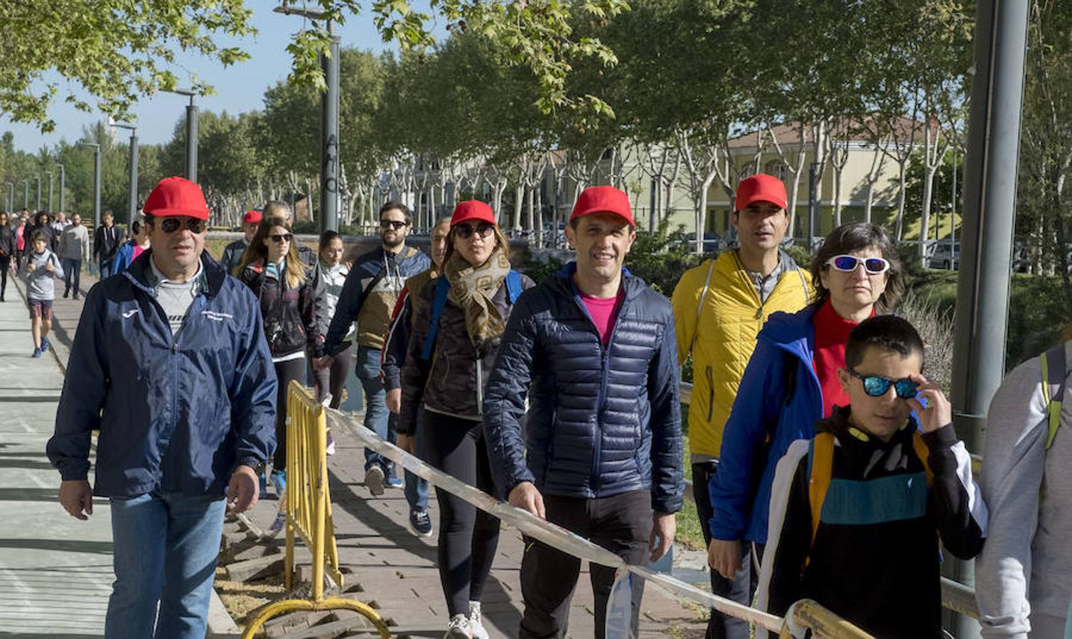 Participantes en la 42 edición de la Marcha Asprona en Valladolid