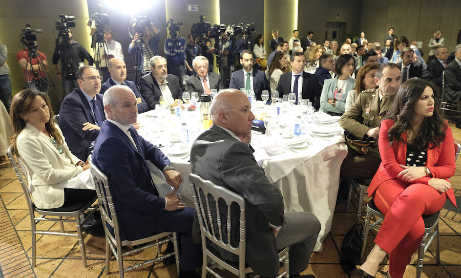 Iñigo Subra, Víctor Caramanzana, María de Diego, Alfonso Polanco, Enrique Maganto, Carlos Aganzo, Alfredo Martínez, Francisco García, Iñigo Prado, Marta Varela, Marta López, Coronel Vicente González e Imelda Rodríguez