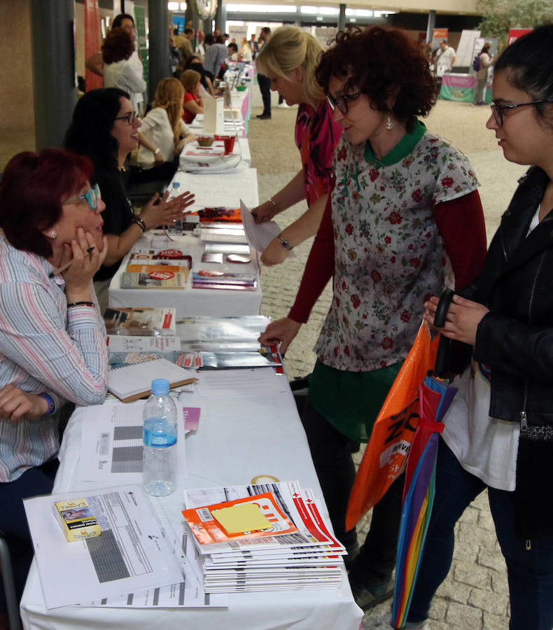 Fotos: Feria Tándem de empleo en el cámpus de la UVA en Segovia