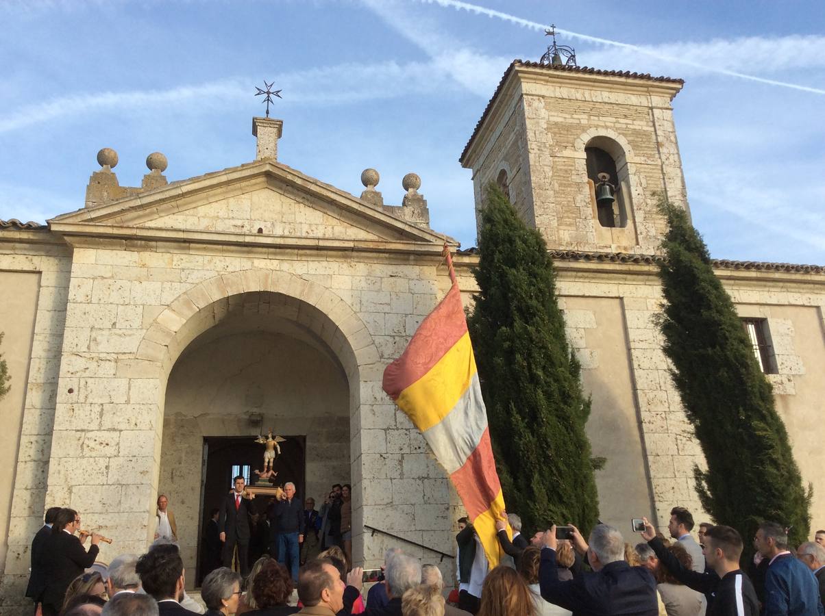 Fotos: Procesión de San Miguel en Castrodeza