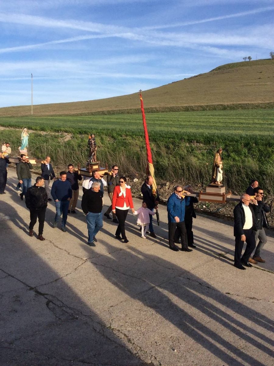 Fotos: Procesión de San Miguel en Castrodeza