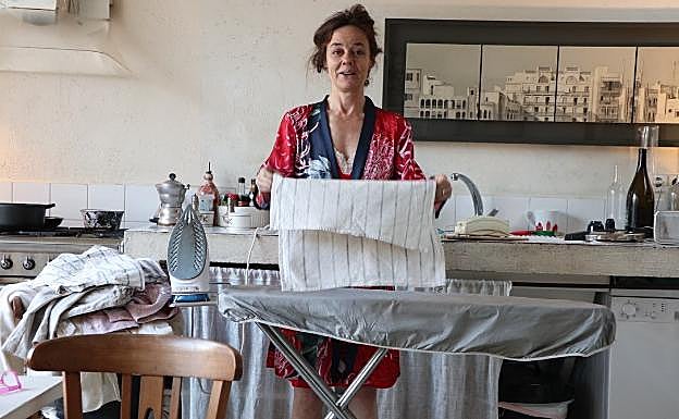 Patricia Jacas en un momento de su monólogo 'La mujer sola'.