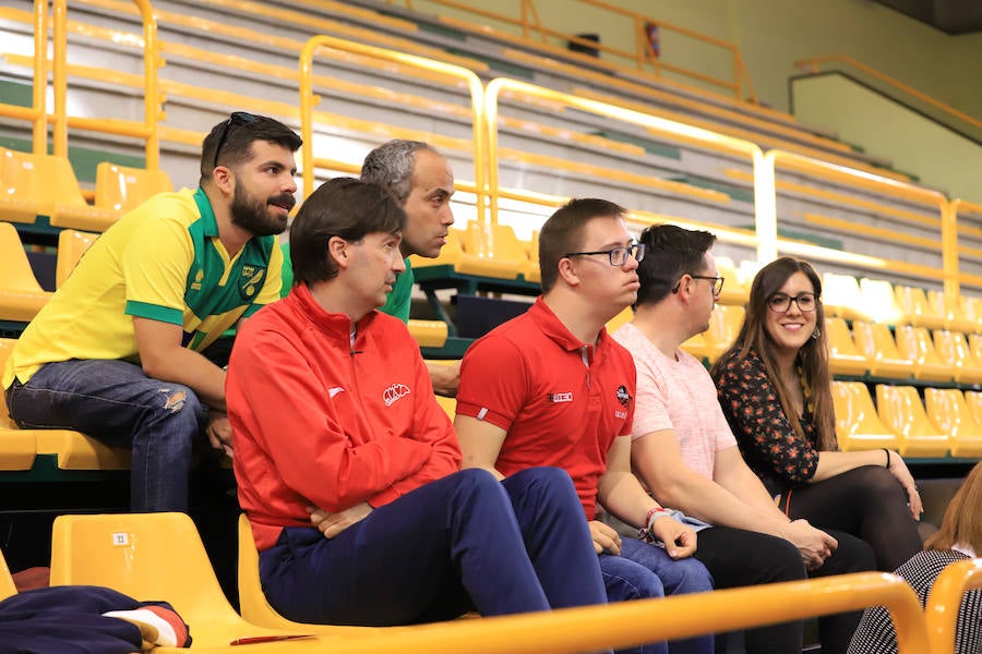 Fotos: CB Tormes 80 - 81 Aceitunas Fragata Morón