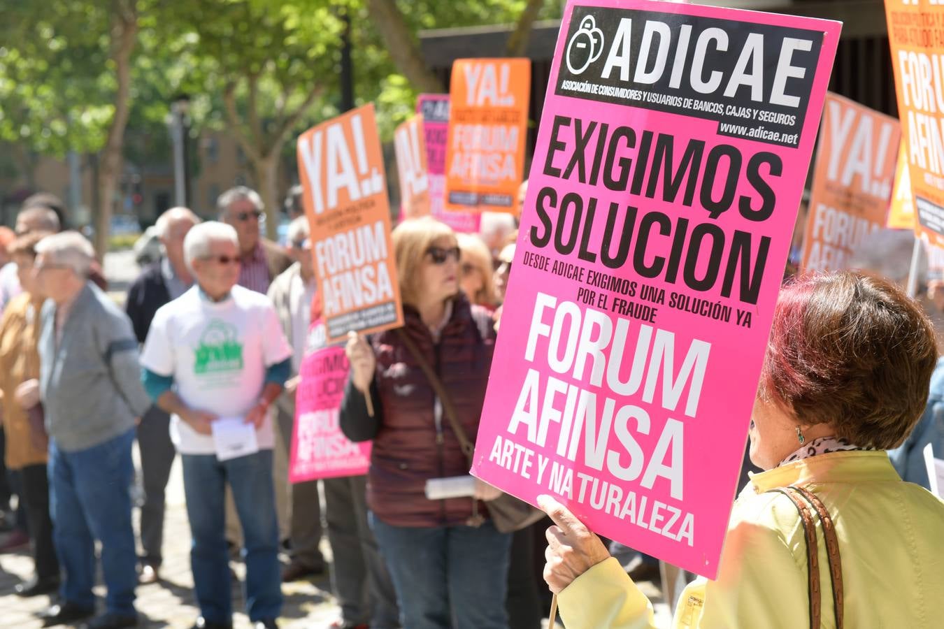 Fotos: Concentración de afectados de Fórum y Afinsa en Valladolid