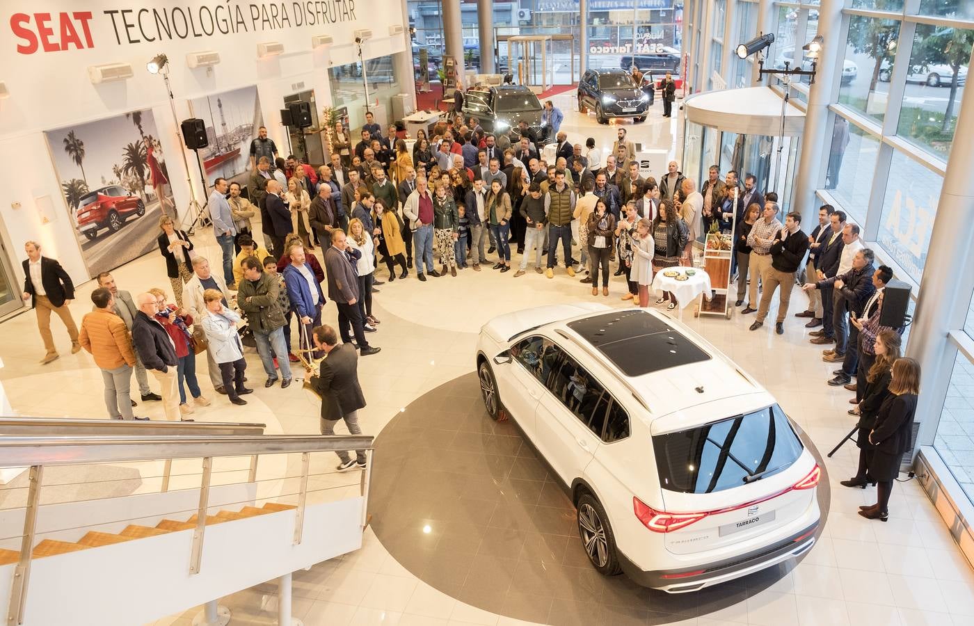 Un vehículo elegante, deportivo, versátil y confortable