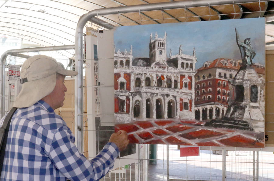 Fotos: Exposición de pintura rápida en la Plaza España de Valladolid
