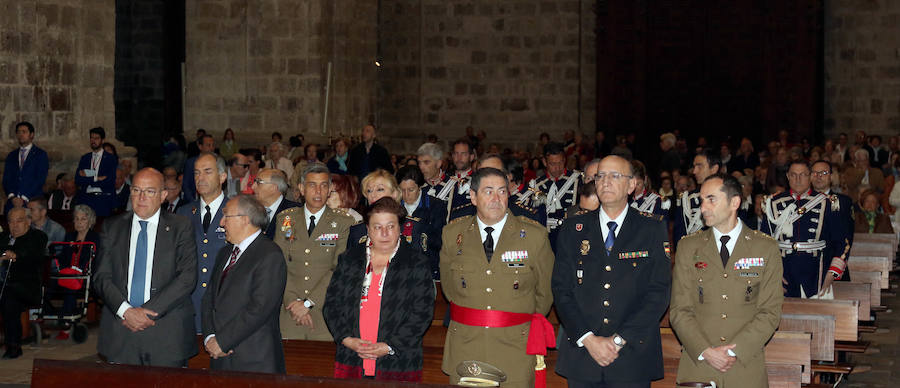 Fotos: Misa en honor a San Pedro Regalado en la catedral de Valladolid
