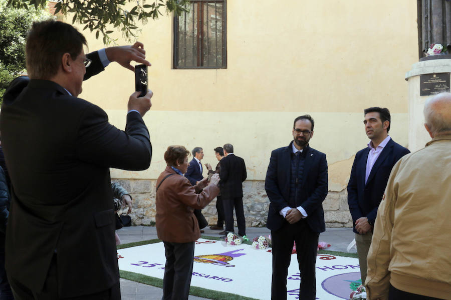 Fotos: Ofrenda floral a San Pedro Regalado, patrón de Valladolid