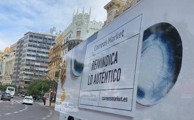 Correos pone en marcha un servicio para facilitar el envío de productos locales