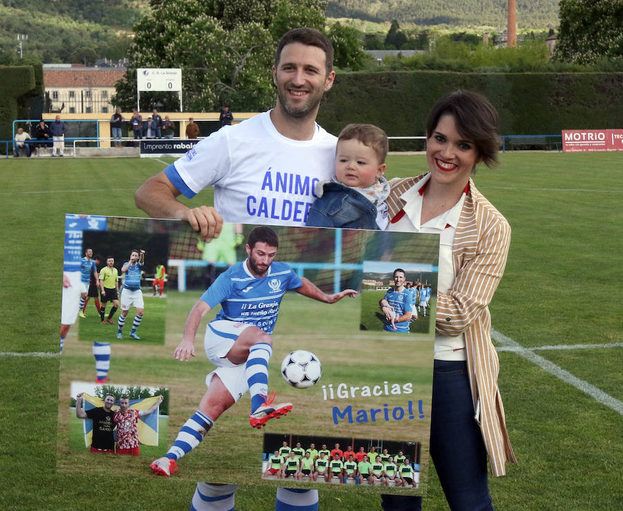 Fotos: Empate de La Granja que le vale para la permanencia en la despedida de Mario Zúñiga