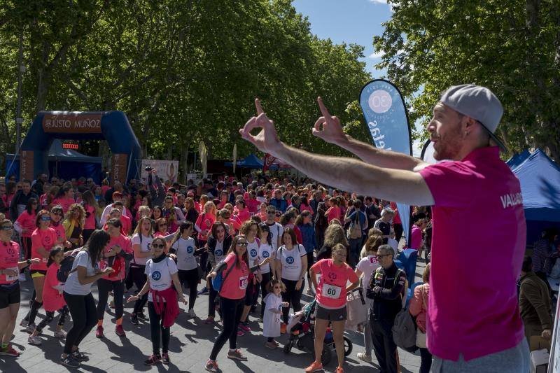 El Campo Grande se tiñó ayer de rosa para disfrutar de la tercera Carrera y Marcha de las Mujeres, que organizó El Norte de Castilla. El triunfo individual fue para Andrea Román (190), pero la clasificación general fue para todas las mujeres.