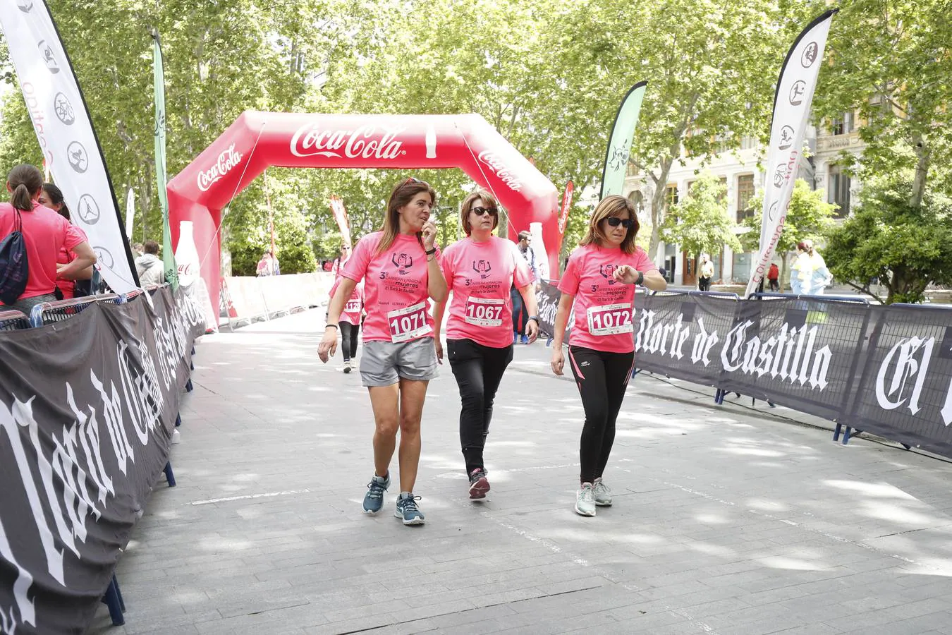 La buena mañana acompañó a las participantes en la Carrera y Marcha de las Mujeres, organizada por El Norte de Castilla. 