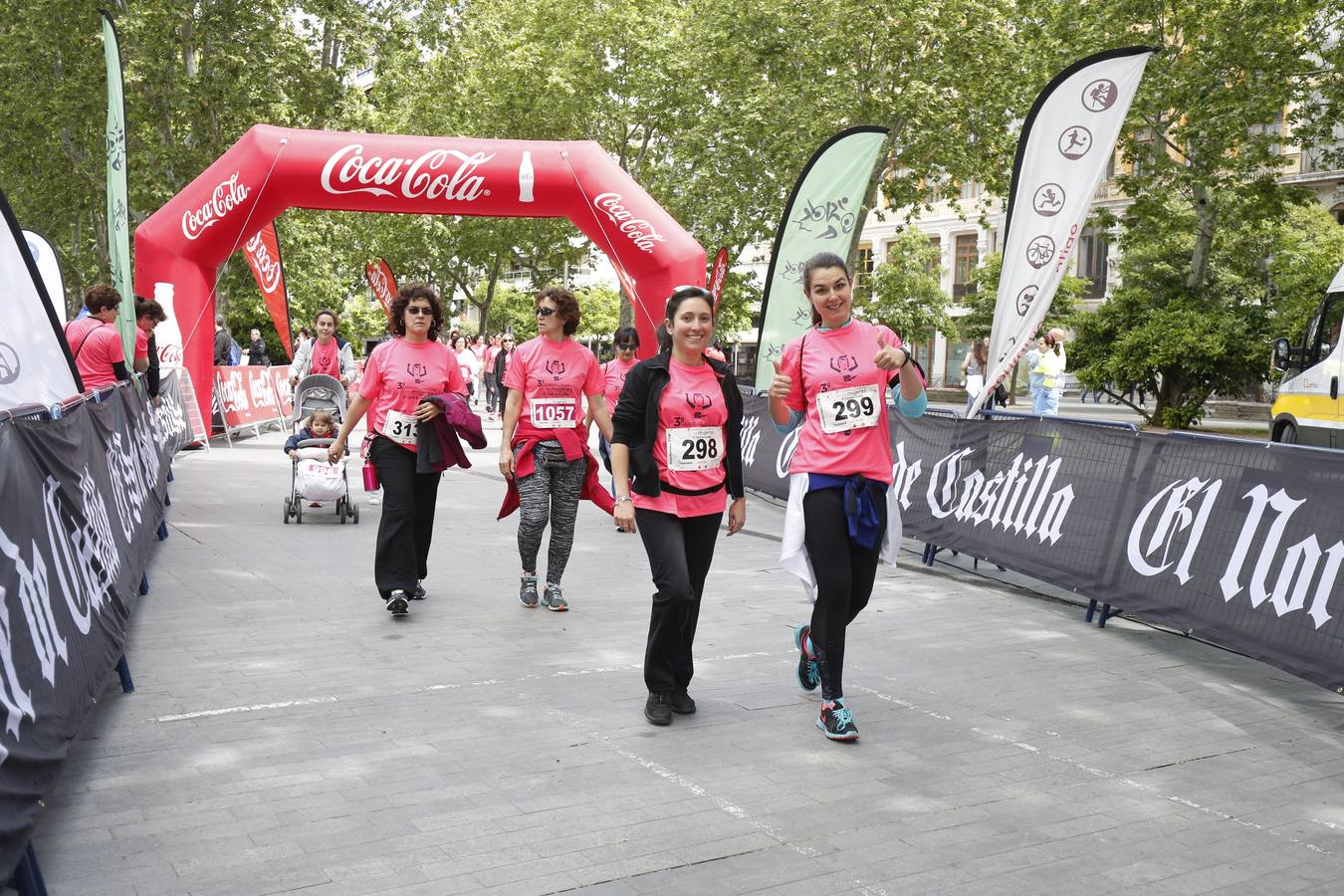 La buena mañana acompañó a las participantes en la Carrera y Marcha de las Mujeres, organizada por El Norte de Castilla. 