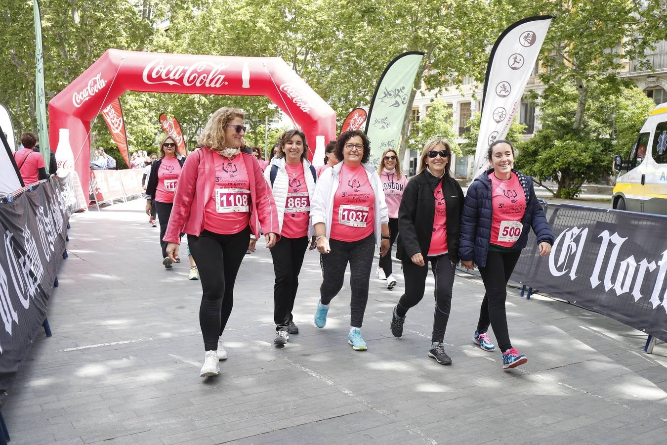 La buena mañana acompañó a las participantes en la Carrera y Marcha de las Mujeres, organizada por El Norte de Castilla. 