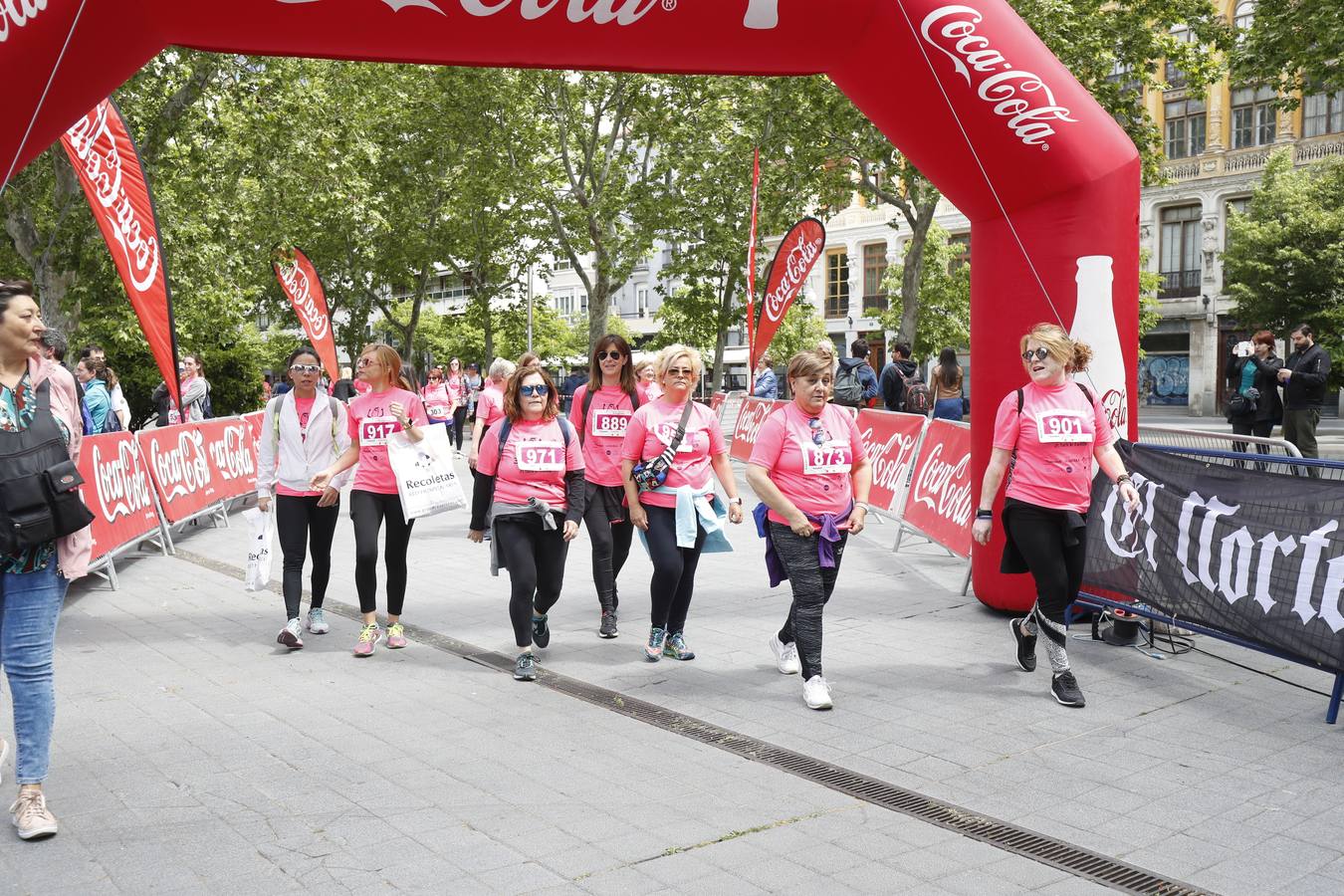 La buena mañana acompañó a las participantes en la Carrera y Marcha de las Mujeres, organizada por El Norte de Castilla. 