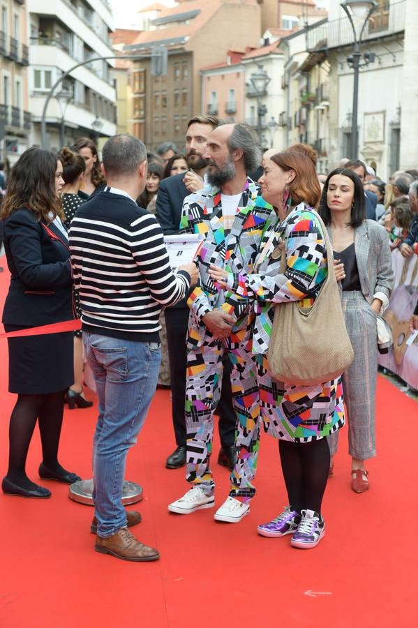 Concha Velasco capitalizó el cariño del público en una pasarela que reunió a nombres conocidos de la escena en el Teatro Calderón 