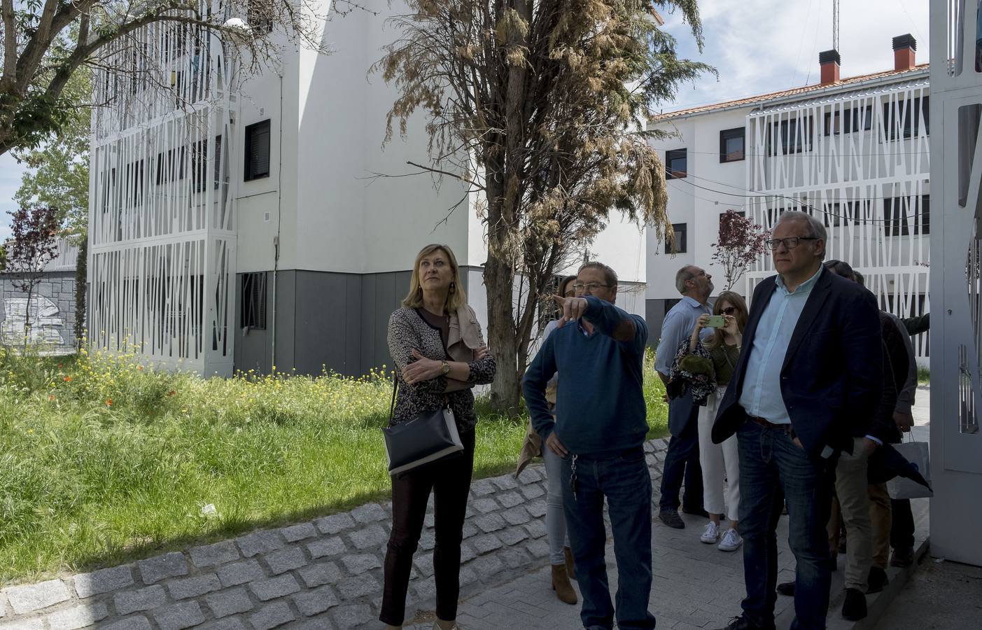 Fotos: Pilar del Olmo visita el barrio de Pajarillos y el colegio Cristóbal Colón de Valladolid