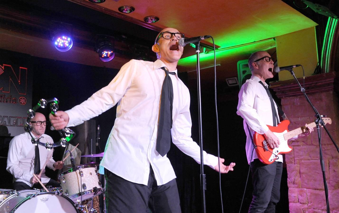 Fotos: Concierto de Hula Baby en la sala Porta Caeli de Valladolid