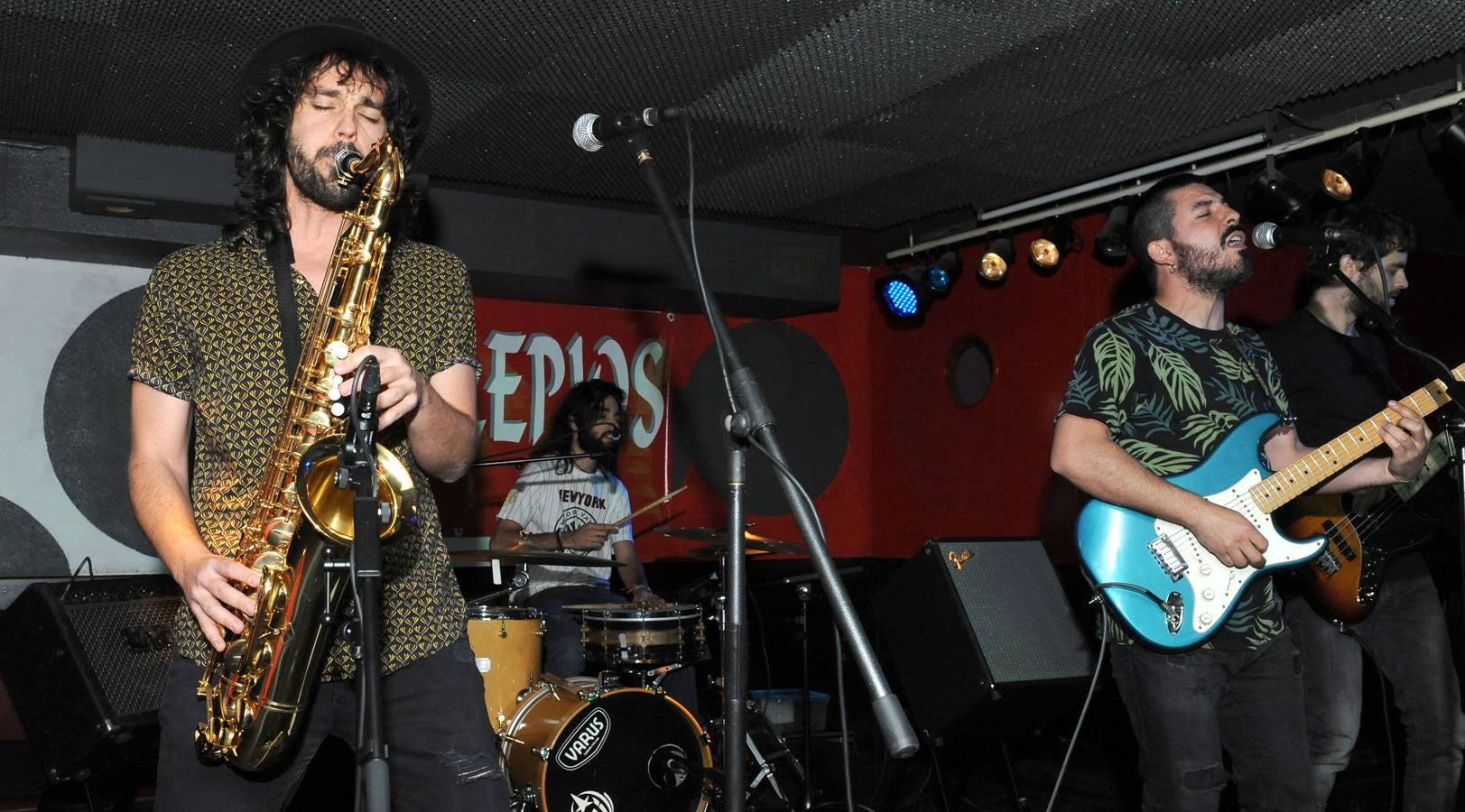 Fotos: Jamones con Tacones en la sala Asklepios de Valladolid