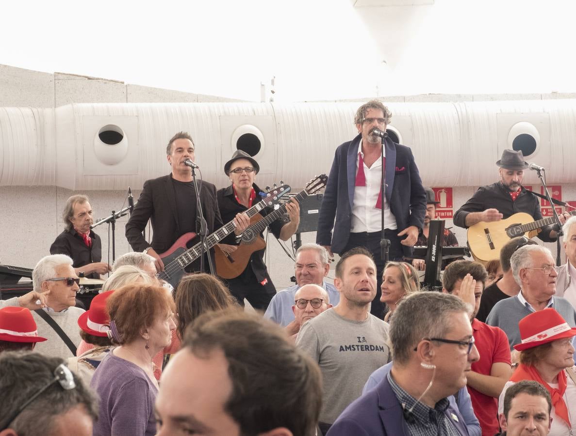 El alcalde y candidato del PSOE dice que le dedicará «a Tomás Rodríguez Bolaños lo que más hubiera querido: una rotunda victoria»