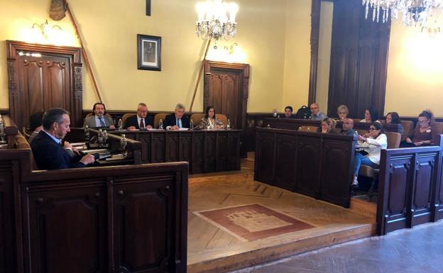 Último pleno de la legislatura en el Ayuntamiento de Ávila. 