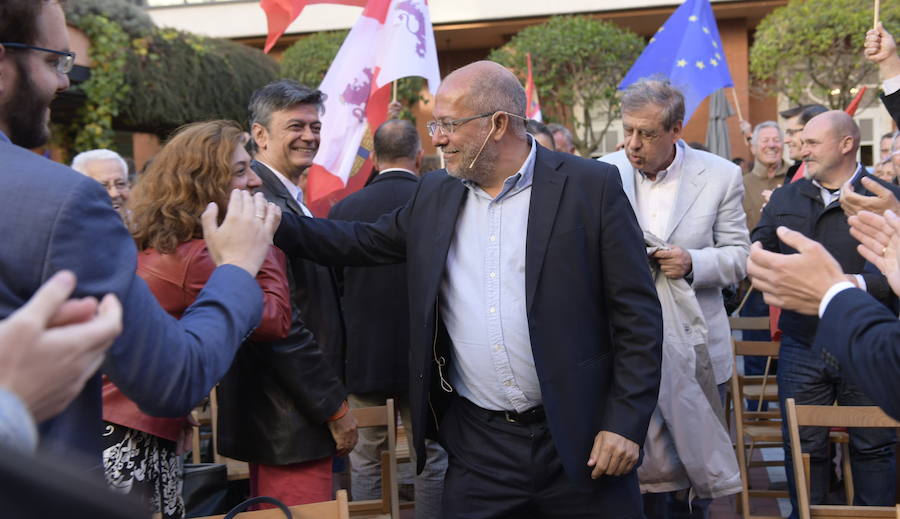 Fotos: Francisco Igea cierra la campaña de Ciudadanos en Valladolid