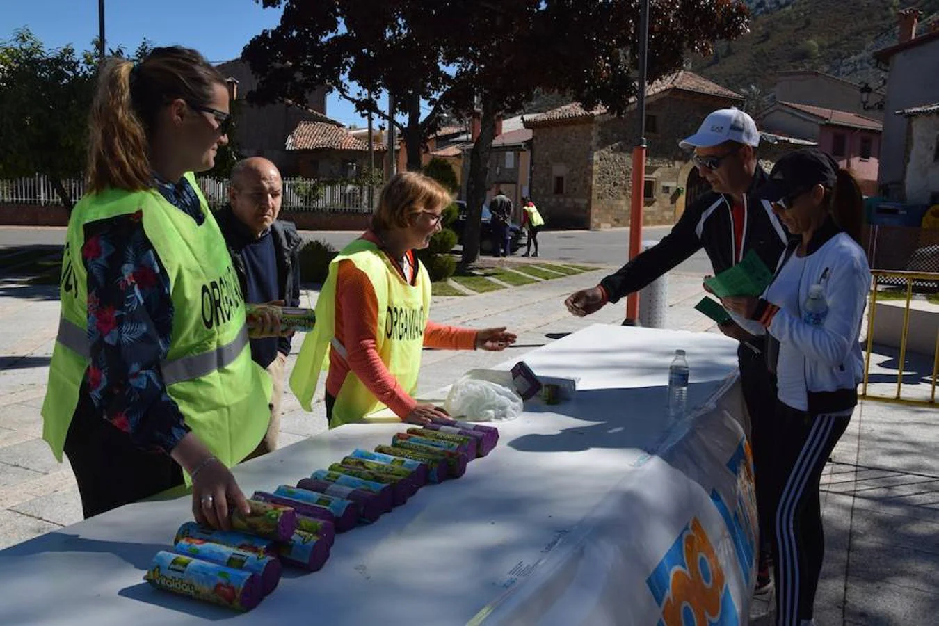 Fotos: Marcha a favor de la Fundación Personas en Guardo