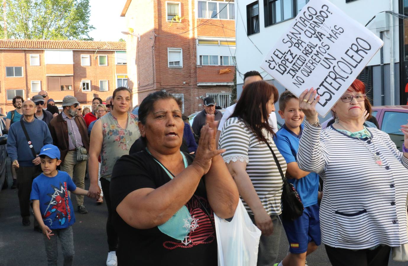 Denuncian el retraso en la creación de un centro social en el antiguo colegio Santiago López y el «mal acabado» de las obras ya ejecutadas en la primera fase