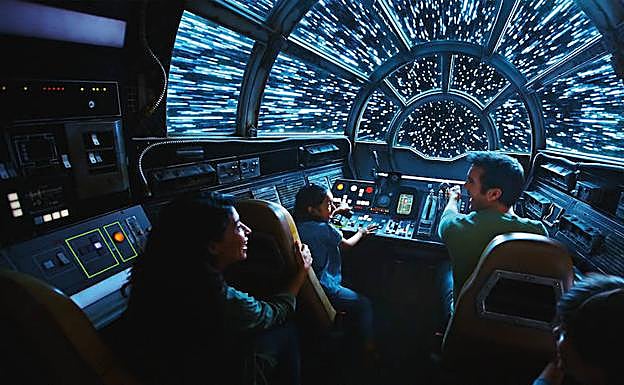 El visitante podrá tener la sensación de volar a la velocidad de la luz. 