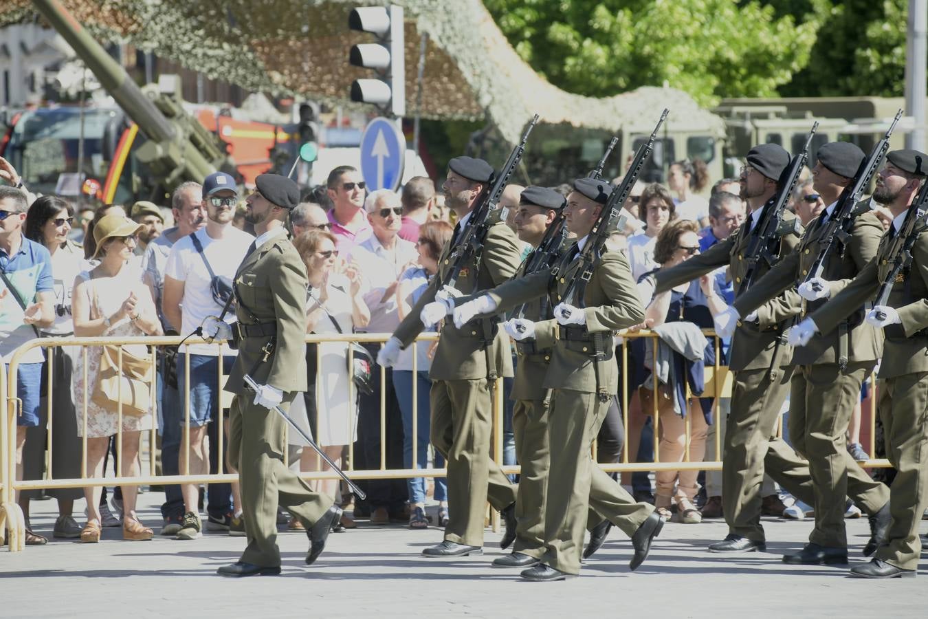 Fotos: Desfile de las Fuerzas Armadas en Valladolid
