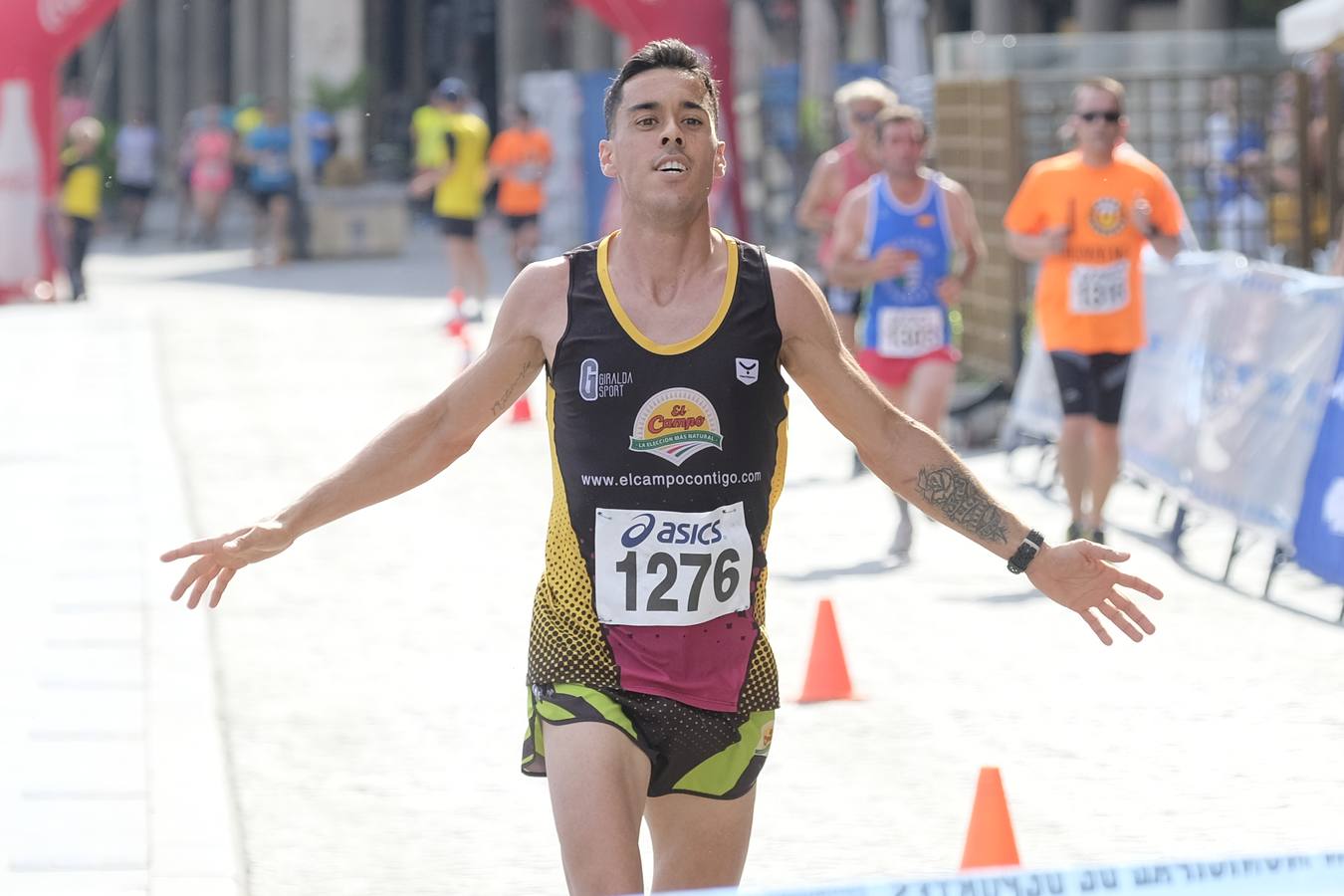 Fotos: Carrera popular en la Plaza Mayor