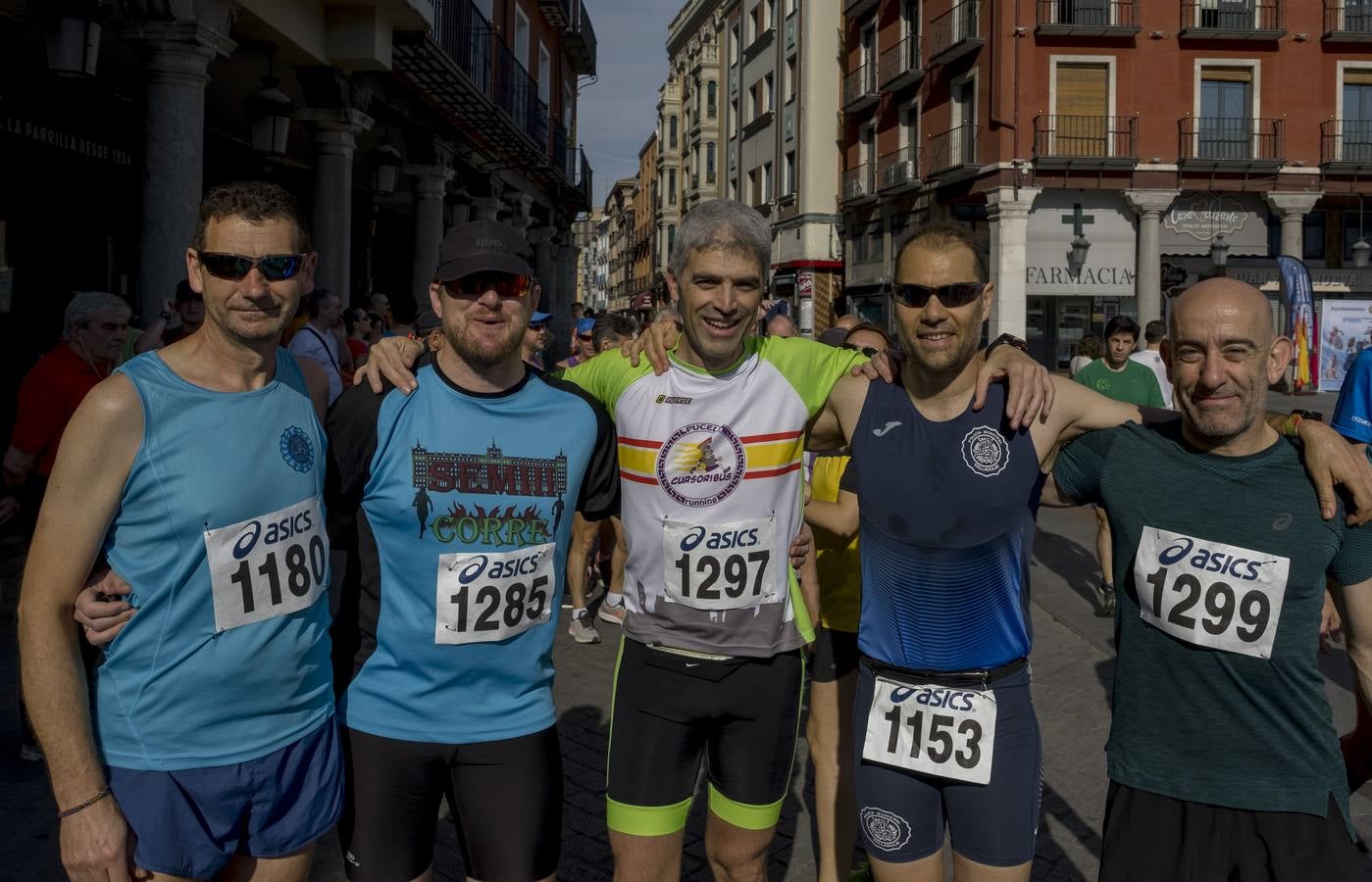 Fotos: Carrera popular en la Plaza Mayor