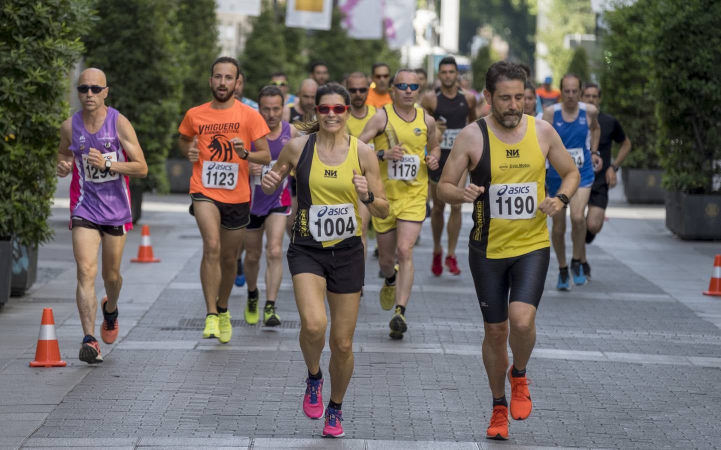 Fotos: Carrera popular en la Plaza Mayor