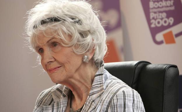 La escritora canadiense Alice Munro. 