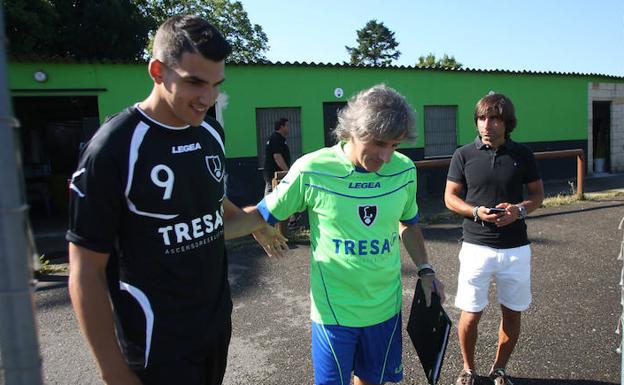 Roberto Aguirre junto a David Grande en el Lealtad. 