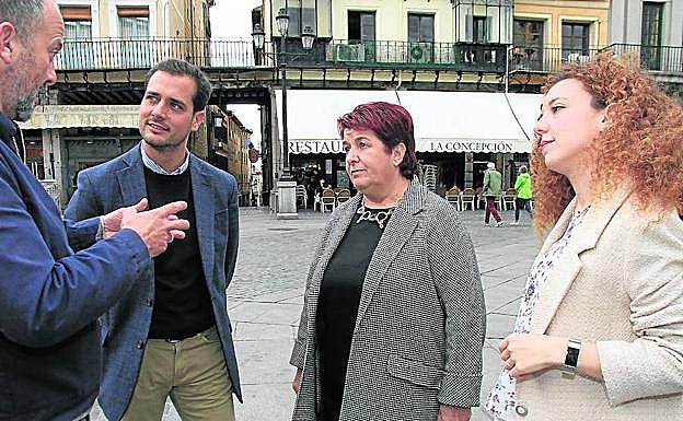 Pablo Pérez, Clara Luquero y Noemí Otero, en la pasada campaña. 