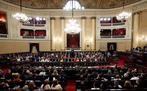 Vista general del hemicíclo del Senado donde hoy se inicia a la XIII Legislatura. 