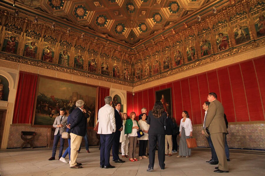 Fotos: El Alcázar acoge la asamblea del Grupo de Ciudades Patrimonio de la Humanidad de España