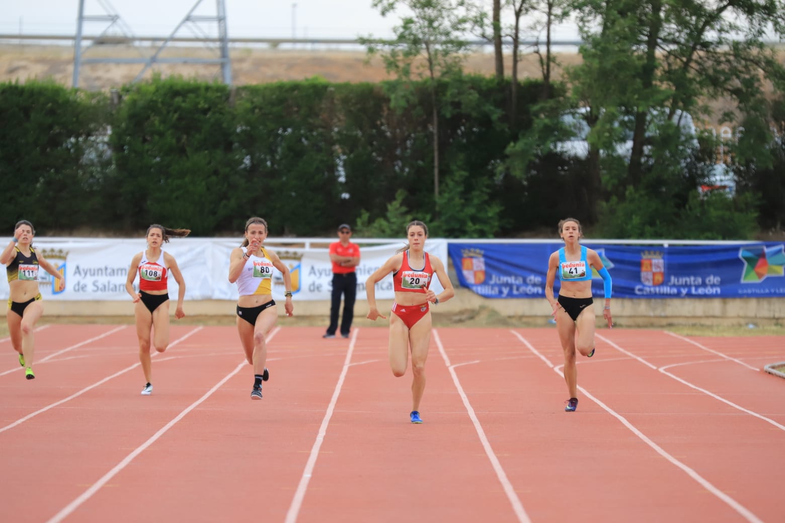 Fotos: XXII Trofeo Internacional de Atletismo Ciudad de Salamanca &#039;Memorial Carlos Gil Pérez&#039; (1/2)