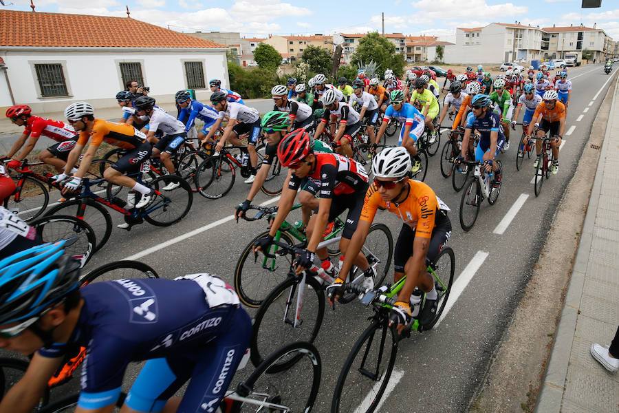 Fotos: Primera etapa de la Vuelta Ciclista a Salamanca