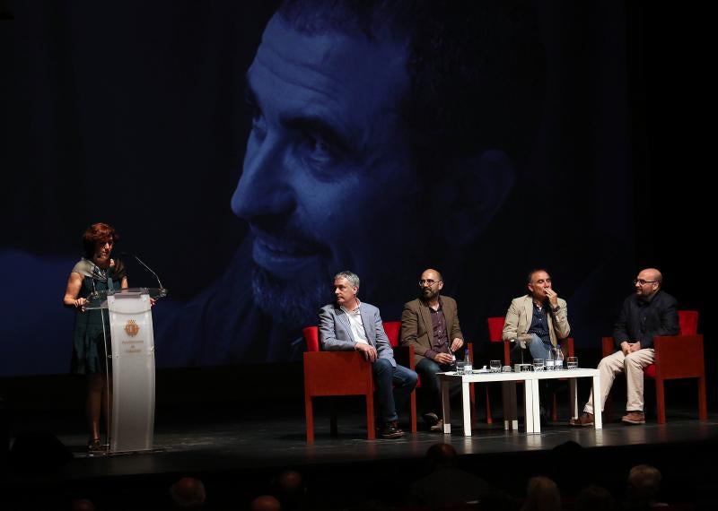 Fotos: La Feria del Libro de Valladolid homenajea a José Manuel de la Huerga