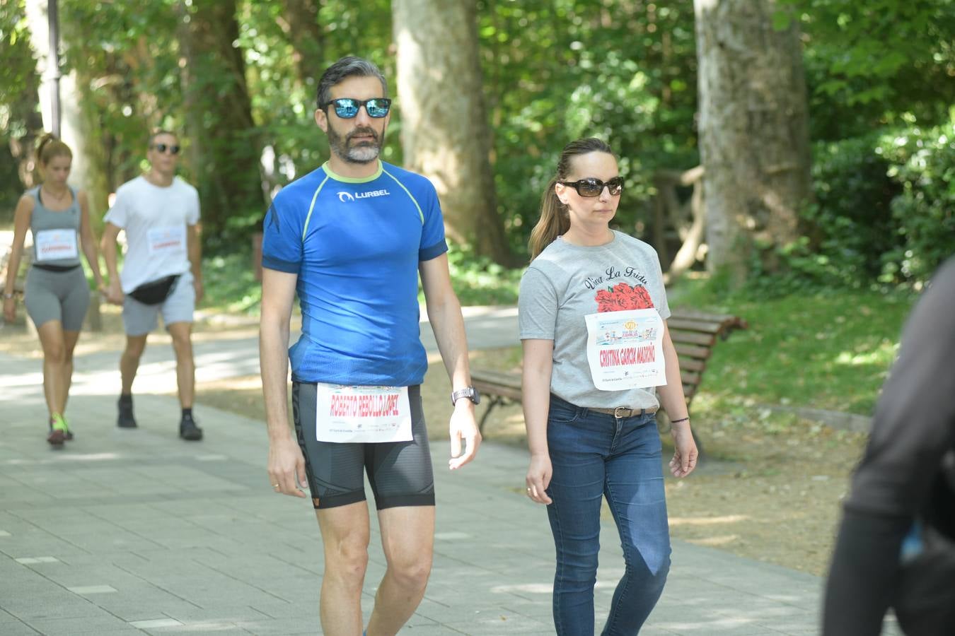 Más de 1.500 personas se han inscrito en esta marcha popular organizada de manera conjunta por El Norte de Castilla y por la Federación de Atletismo de Castilla y León con el espíritu de recorrer los algo más de cinco kilómetros del trazado por las calles más emblemáticas de la ciudad