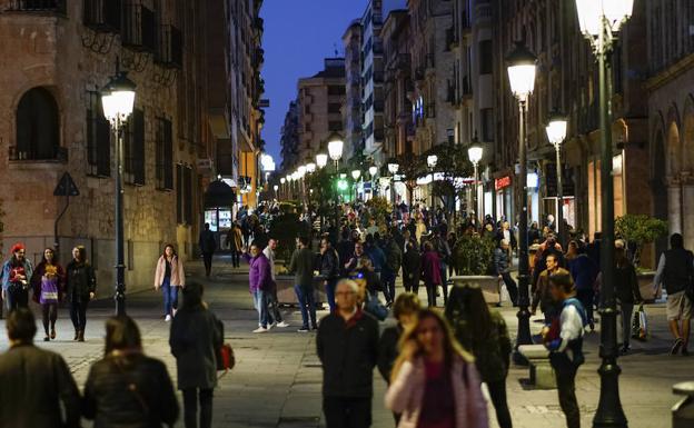 Salamanca es la capital de Castilla y León con más contaminación lumínica