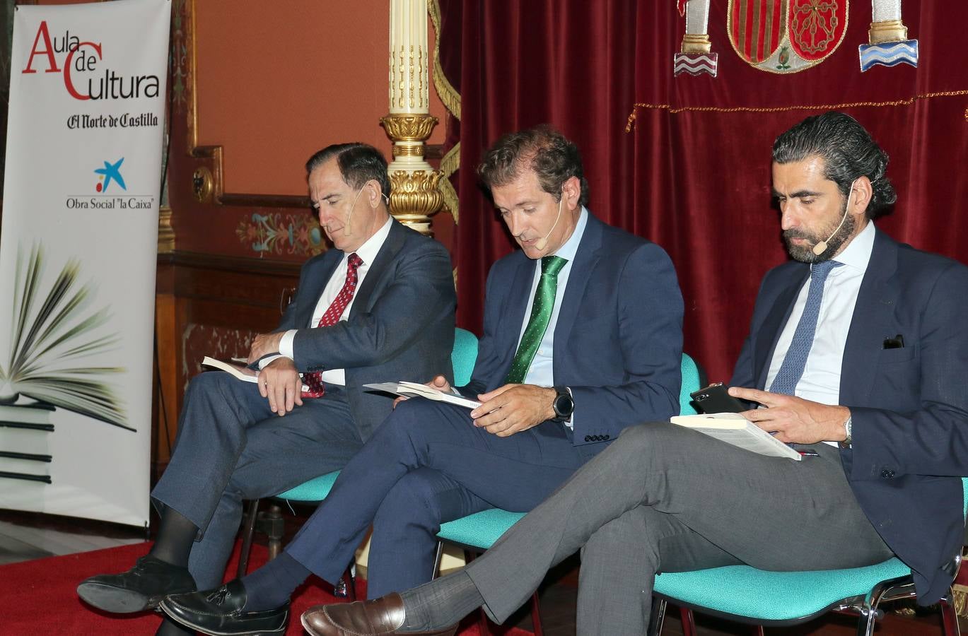 Los autores hablaron sobre la generación de las canas, la nueva edad que revolucionará en el futuro el modelo social